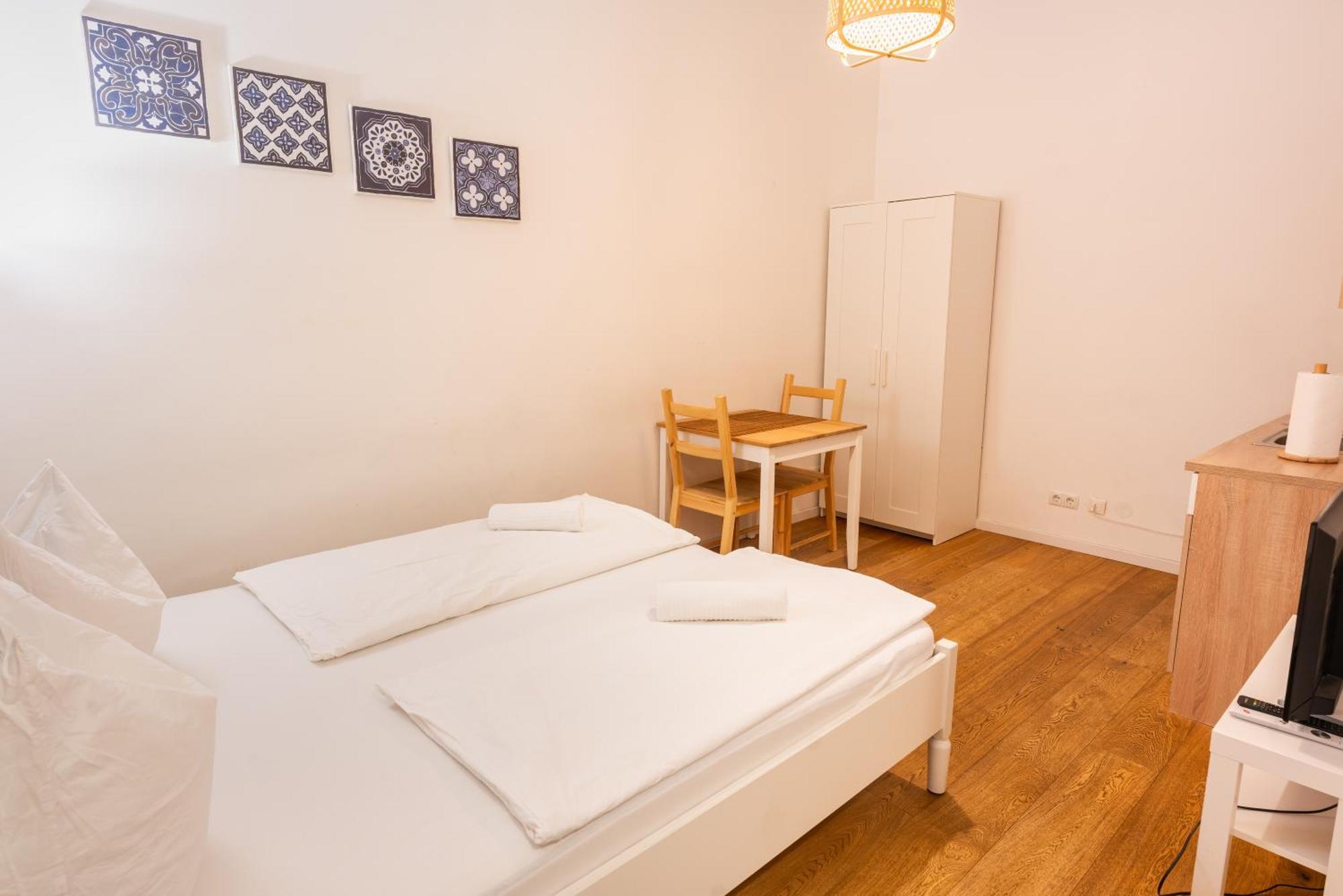 Vienna City Apartments - Metro 1160 비엔나 외부 사진